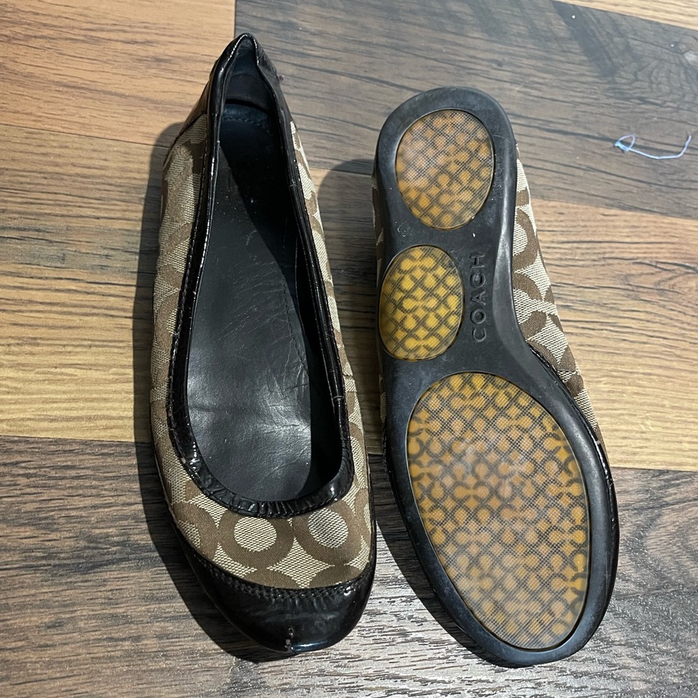 Coach Flats